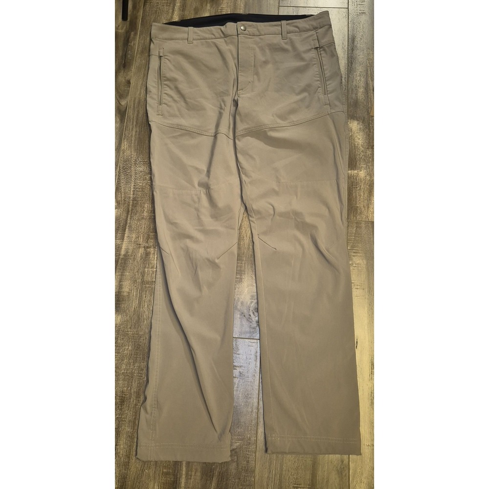 Columbia Sportswear Mens Pants 38x32 Hiking Outdoors Khaki Beige Flat Front